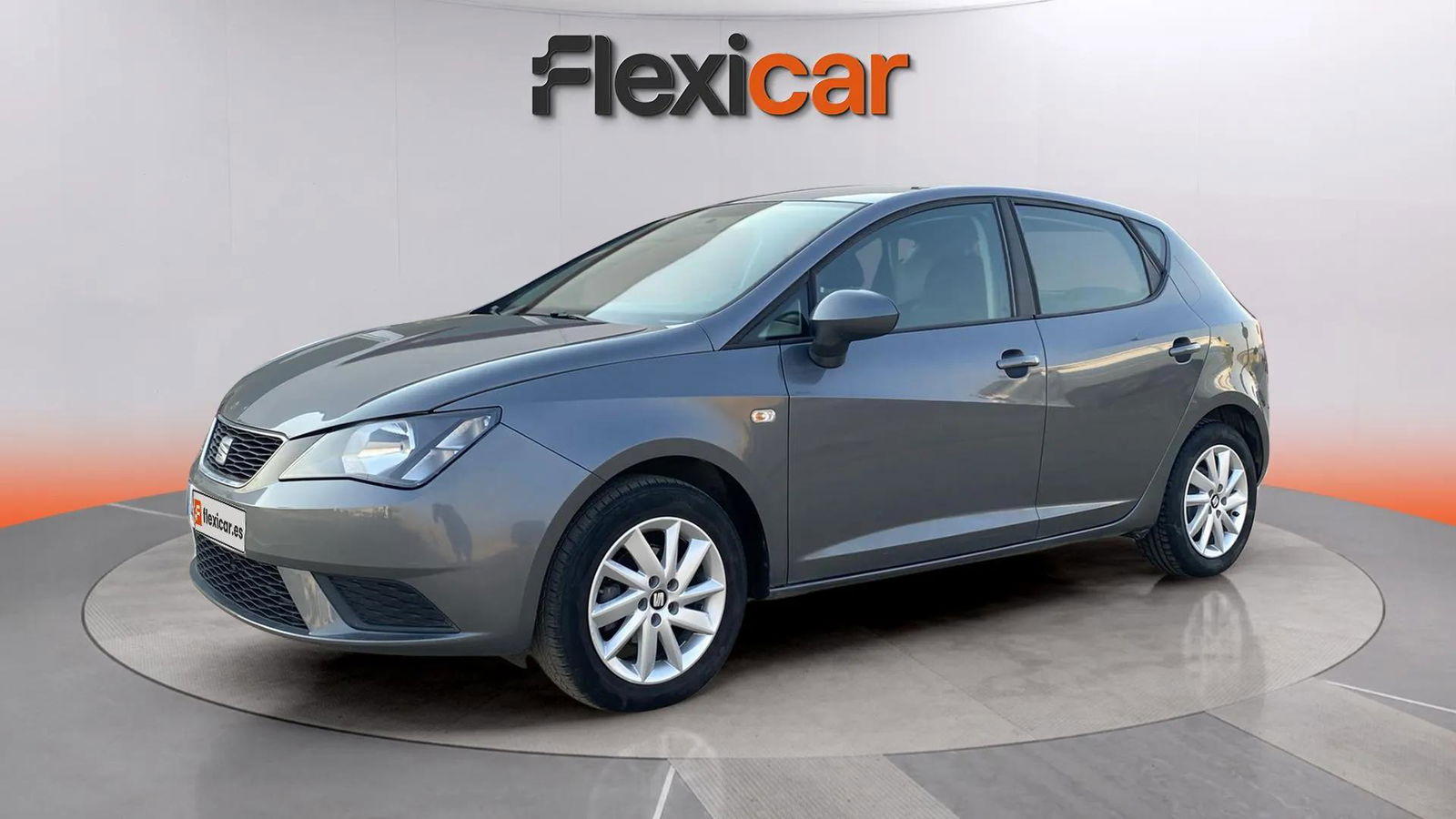 https://cdn-flexicar.caraffinity.it/public_appraisal_images_pro/images/stock/176300/R27Gyl5Rxc__4817JPZ_4786310b372341708bea88098b757827_Exterior_1.jpeg.jpg