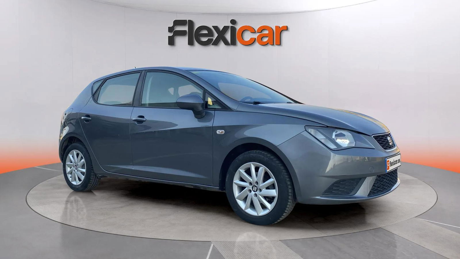 https://cdn-flexicar.caraffinity.it/public_appraisal_images_pro/images/stock/176300/czjwR4CJxG__4817JPZ_4786310b372341708bea88098b757827_Exterior_7.jpeg.jpg?format=jpeg