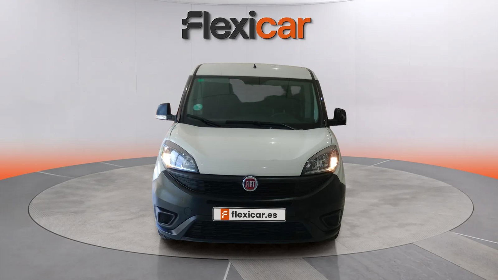 https://cdn-flexicar.caraffinity.it/public_appraisal_images_pro/images/stock/176354/Z8u6InT59O__5762KXK_eba5cdc5f11c4074a4cfc3a33b632eca_Exterior_1.jpg.jpg