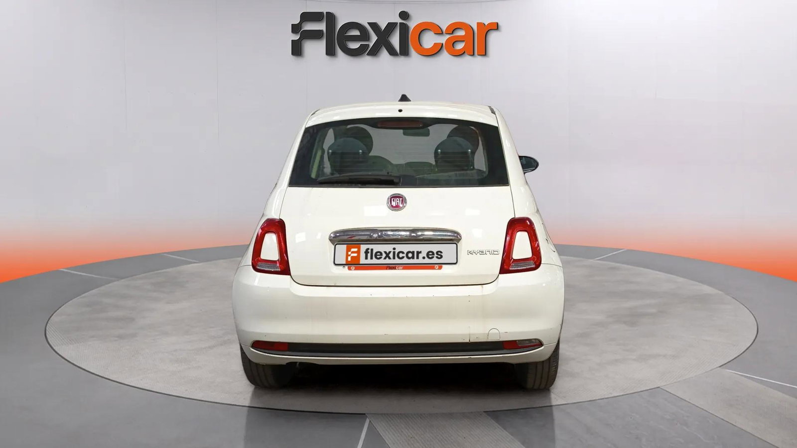 https://cdn-flexicar.caraffinity.it/public_appraisal_images_pro/images/stock/176669/PVSdBkadEB__4.jpg