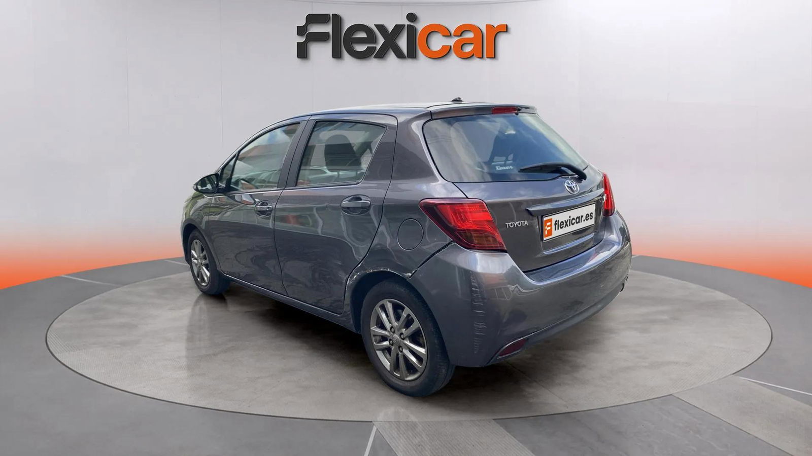 https://cdn-flexicar.caraffinity.it/public_appraisal_images_pro/images/stock/176820/xJtWyvbdHH__2883KBN_94111a04fde944ed83a51fc1e030d90b_Exterior_3.jpeg.jpg