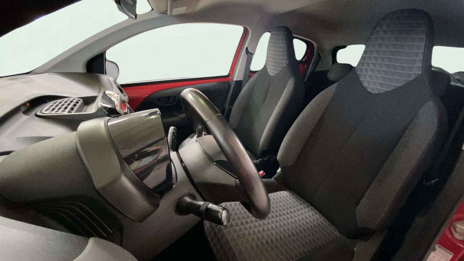 https://cdn-flexicar.caraffinity.it/public_appraisal_images_pro/images/stock/176876/WWMkFhnRQe__3523MBN_0de7d8b329e348ab81c92d7019832c60_Interior_10.jpeg.jpg