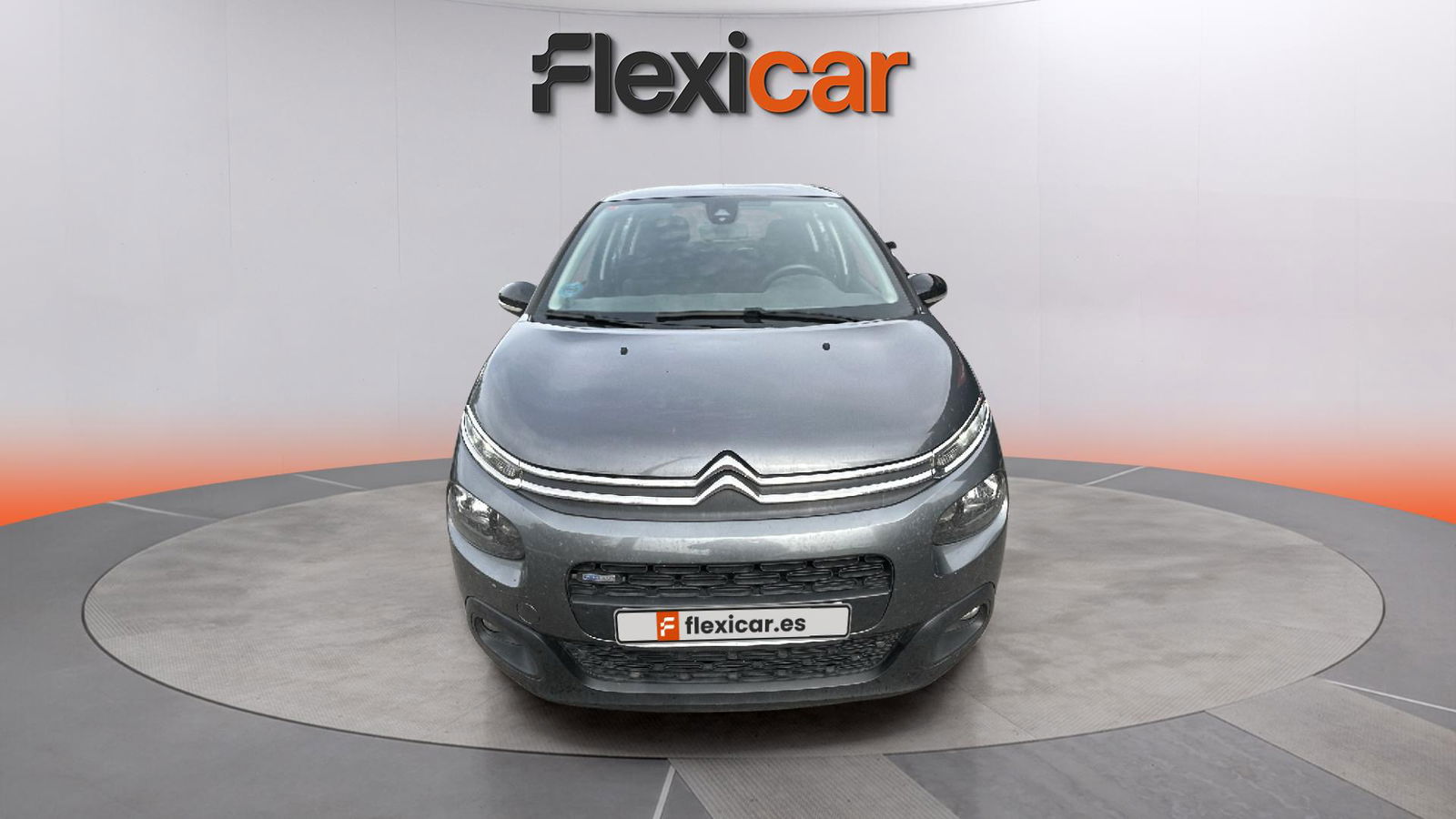 https://cdn-flexicar.caraffinity.it/public_appraisal_images_pro/images/stock/177792/2uENbZt7t0__IMG_8954.jpeg