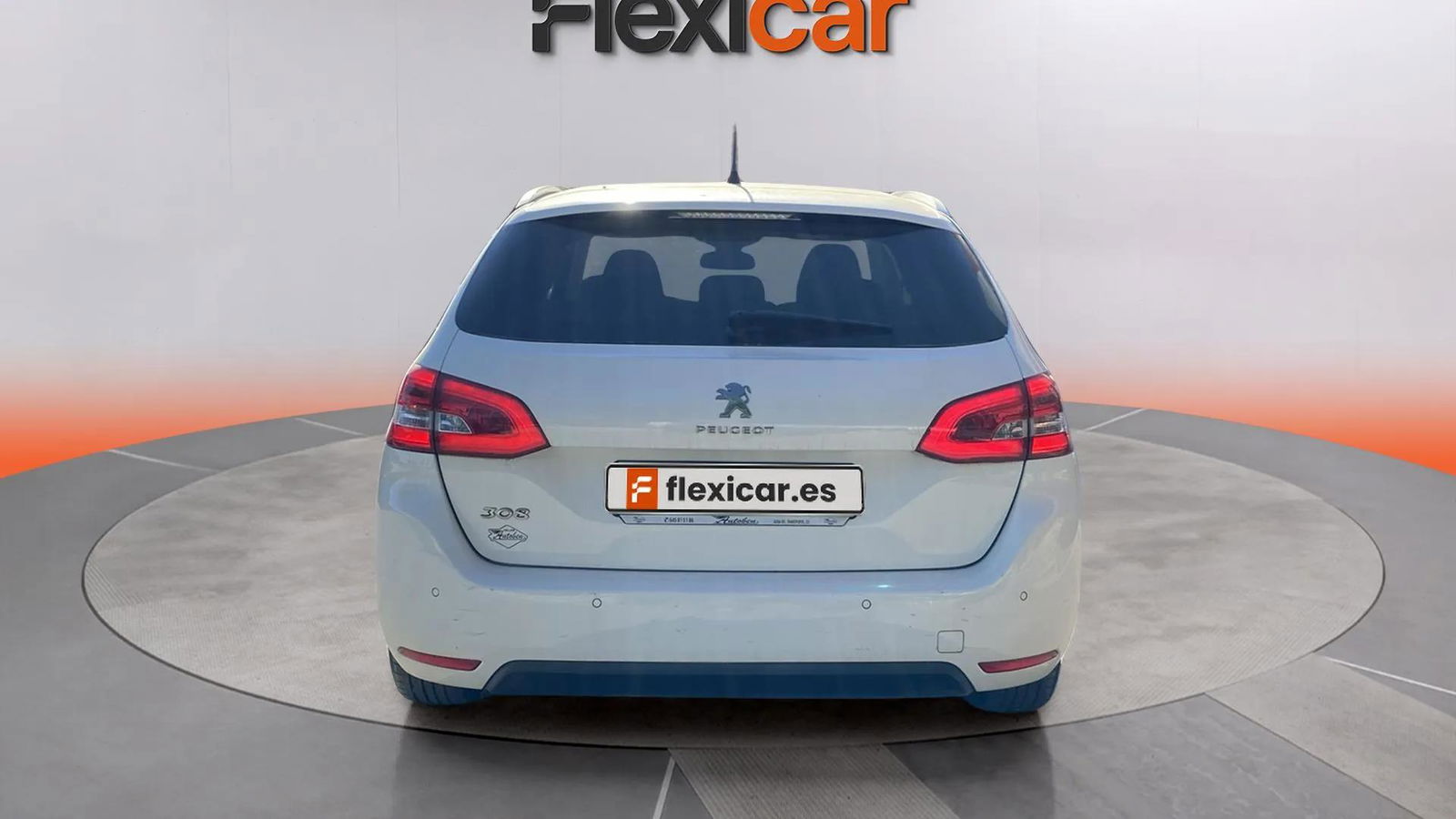 https://cdn-flexicar.caraffinity.it/public_appraisal_images_pro/images/stock/177837/mqcpG8kBaV__1_4_Exterior_9195KYM_5295af65c41440c6a8d73c85999de8e4_Exterior_4.jpeg.jpg