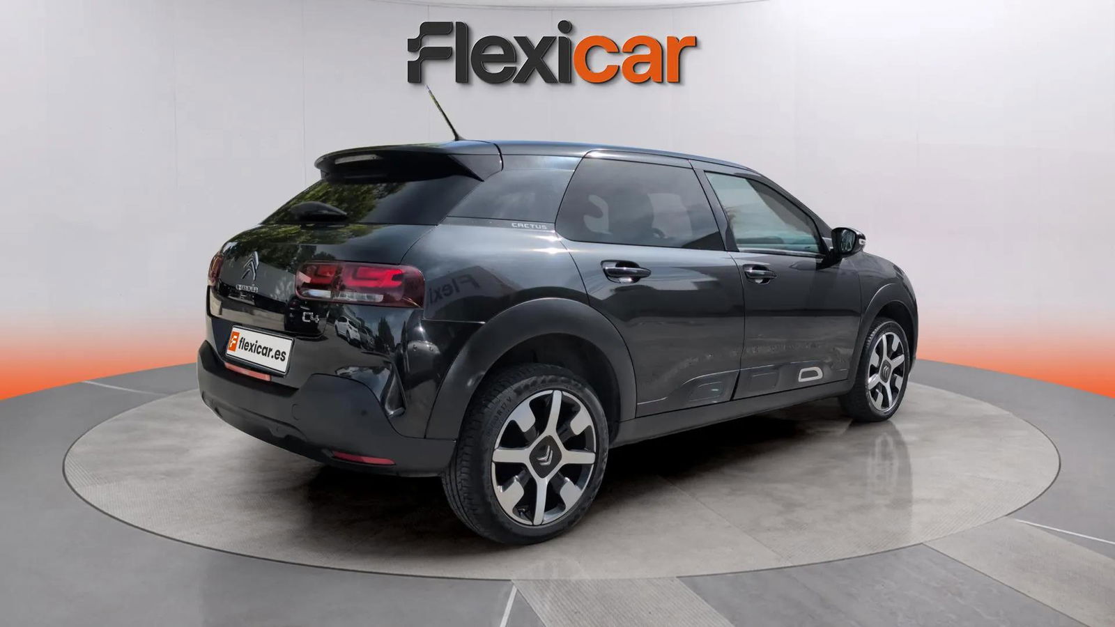 https://cdn-flexicar.caraffinity.it/public_appraisal_images_pro/images/stock/177887/OScP26Maxo__4610KRX_c87e22b21bba489cb6002b68f95bf36d_Exterior_5.jpg.jpg