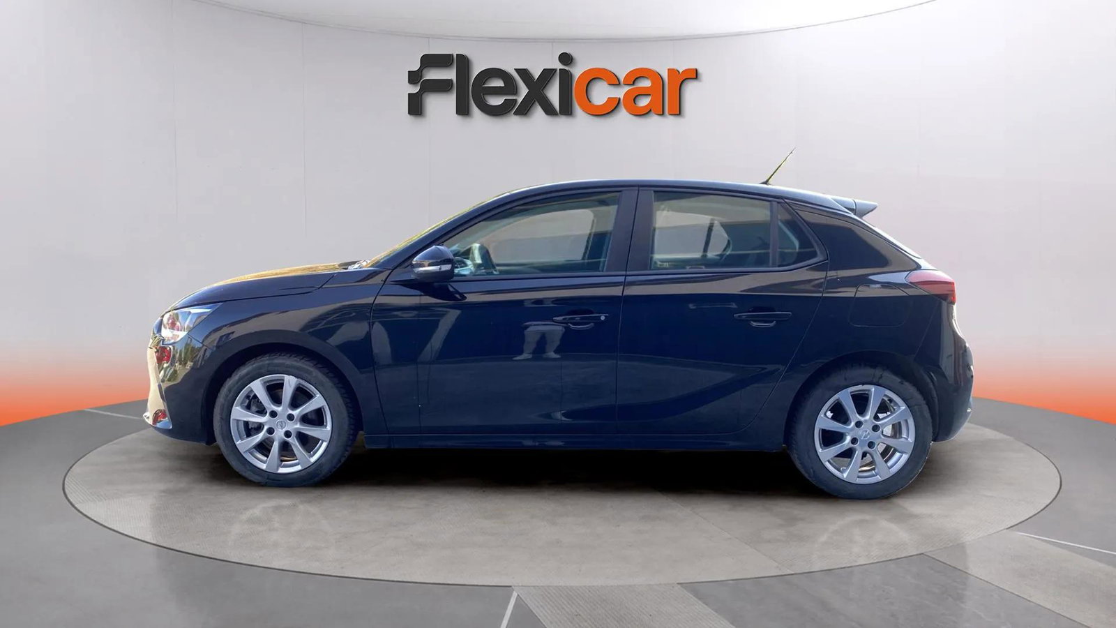 https://cdn-flexicar.caraffinity.it/public_appraisal_images_pro/images/stock/178405/pcouAL8DZG__5532MBN_d8dca837029443448971a138dabac9d4_Exterior_2.jpeg.jpg