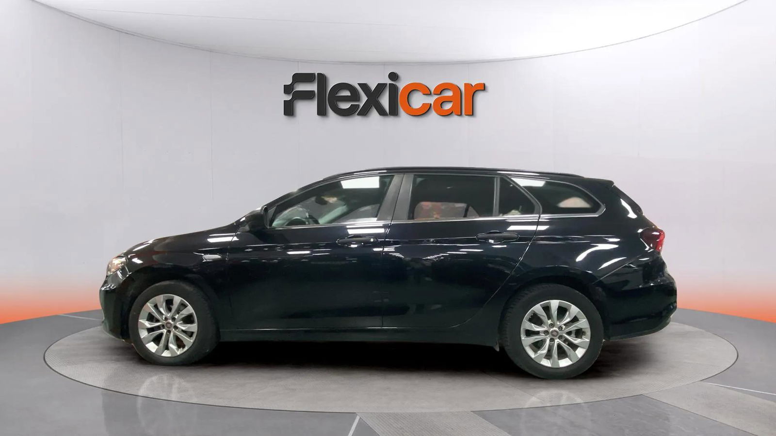 https://cdn-flexicar.caraffinity.it/public_appraisal_images_pro/images/stock/179937/nlctd46oIe__4226KWF_a7dd803c732d46fda7a0c75043b1f470_Exterior_2.jpeg.jpg