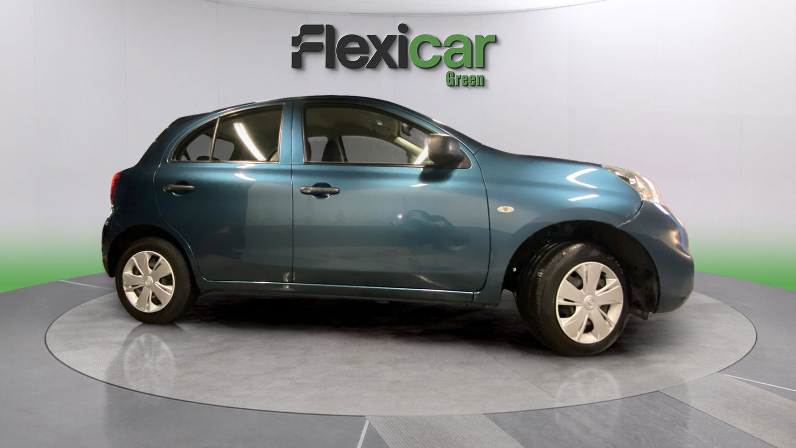 https://cdn-flexicar.caraffinity.it/public_appraisal_images_pro/images/stock/180112/2If57Q9XDr__2278JYB_4ab261e18ac644788e466769fe4a103e_Exterior_3.jpg