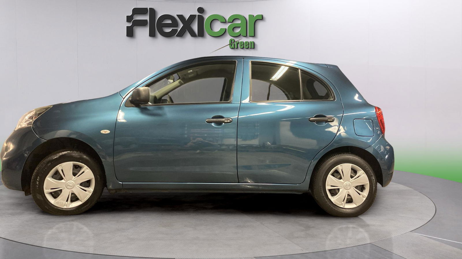 https://cdn-flexicar.caraffinity.it/public_appraisal_images_pro/images/stock/180112/iAPivN93PU__2278JYB_4ab261e18ac644788e466769fe4a103e_Exterior_5.jpg