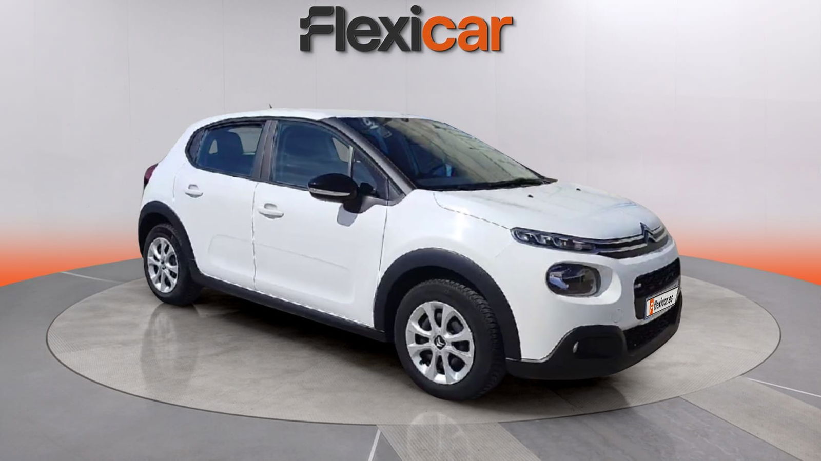 https://cdn-flexicar.caraffinity.it/public_appraisal_images_pro/images/stock/180432/GH2dR8uwM3__8d7ded87-b2fe-49a7-8277-e9c979b622cc.jpg?format=jpeg