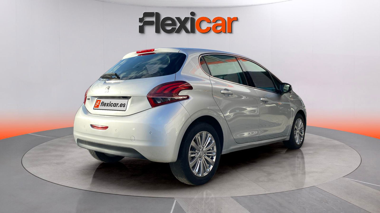 https://cdn-flexicar.caraffinity.it/public_appraisal_images_pro/images/stock/180583/Ojou0g2YCv__IMG-20251004-WA0198.jpg