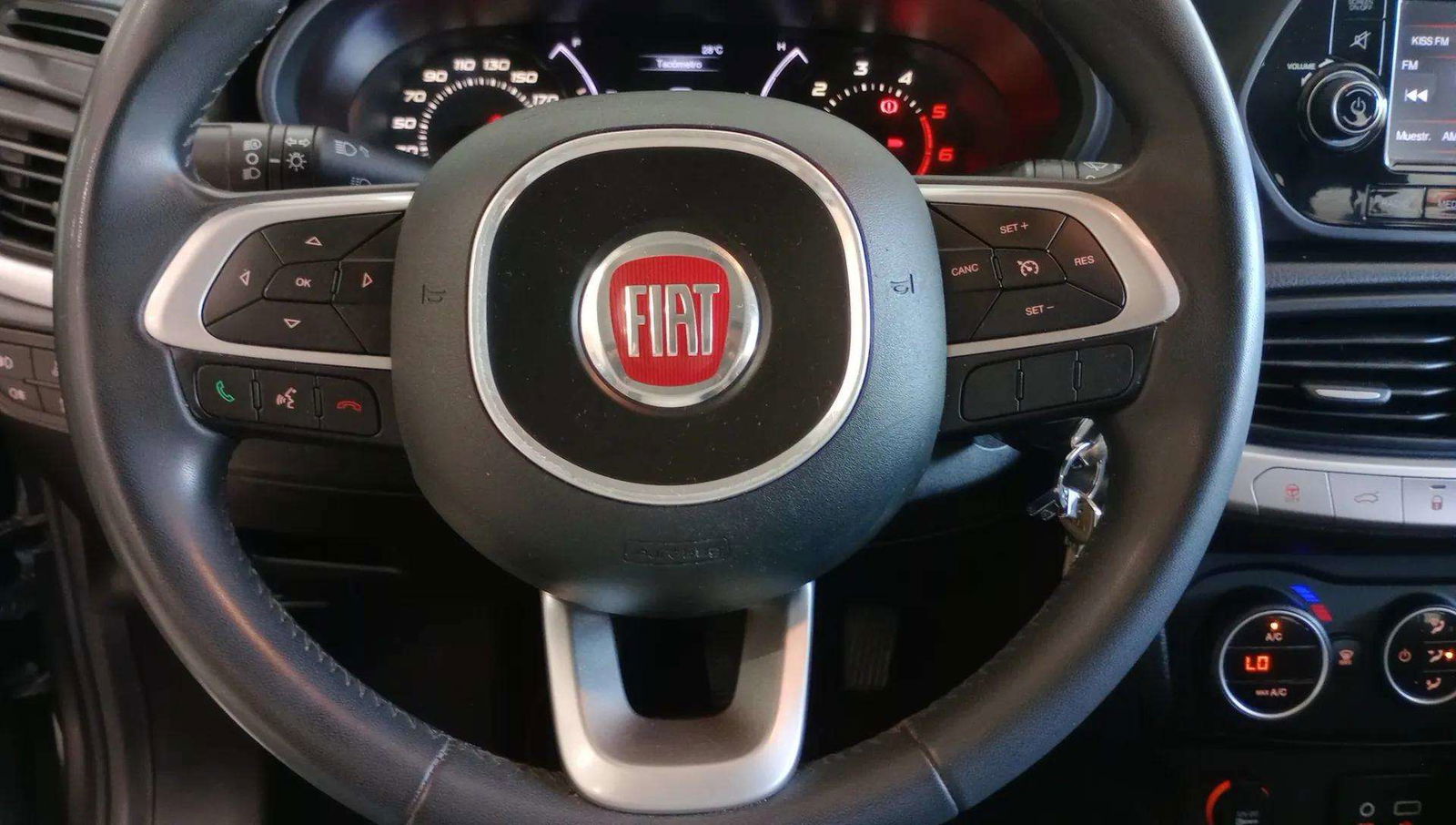 https://cdn-flexicar.caraffinity.it/public_appraisal_images_pro/images/stock/181071/aZ8eQwQuZ2__5066KCN_f446cda526dd44aeab7f809d5d629a55_Interior_8.jpg.jpg