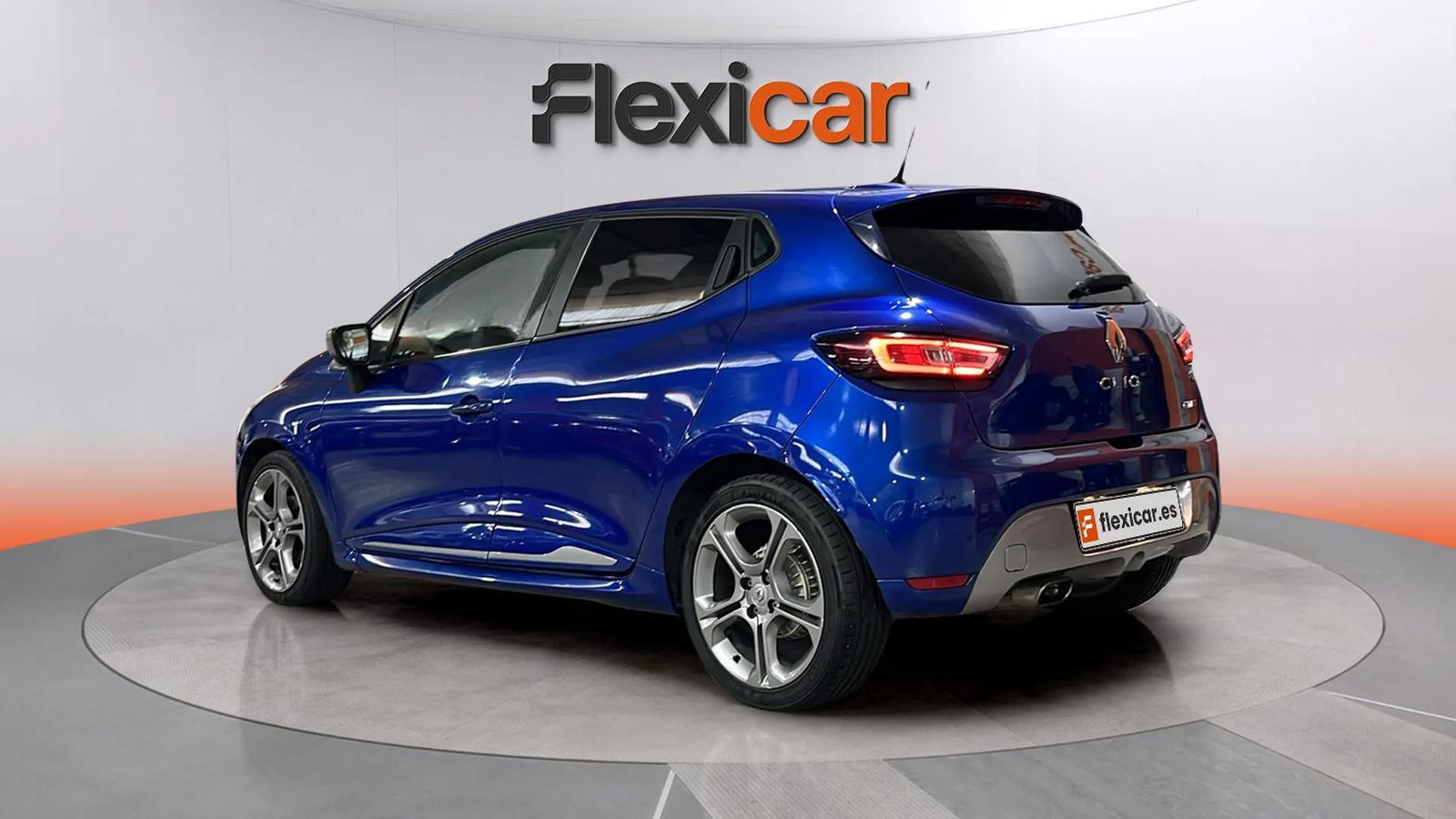 https://cdn-flexicar.caraffinity.it/public_appraisal_images_pro/images/stock/181593/mboez1WlcK__7848JYX_93e54255453f4df7842d188ebba9662d_Exterior_3.jpeg.jpg