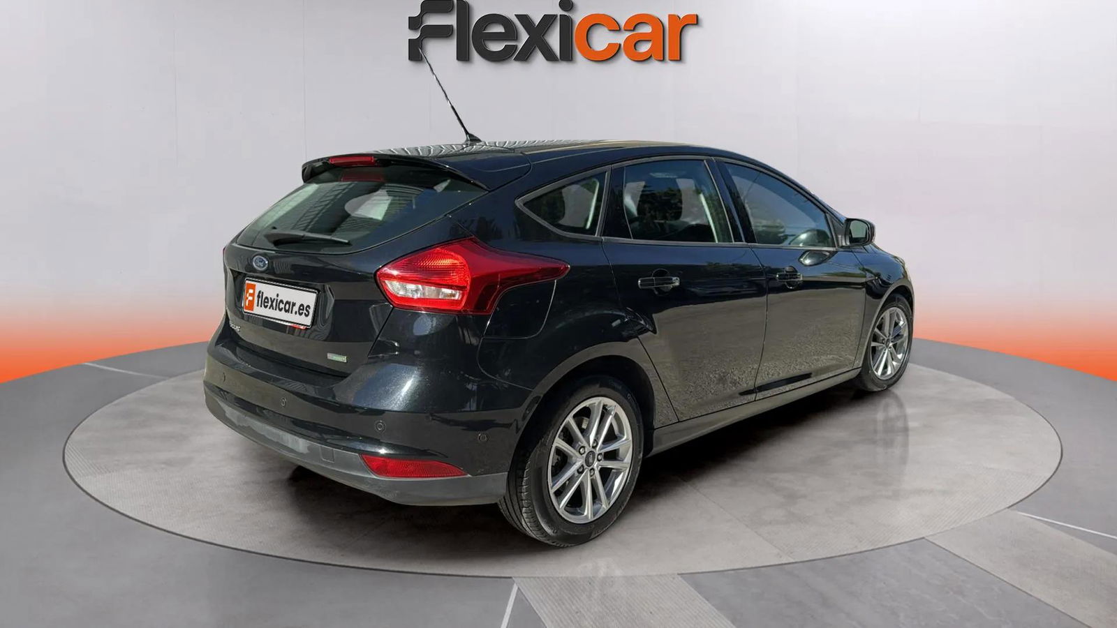 https://cdn-flexicar.caraffinity.it/public_appraisal_images_pro/images/stock/181724/Si6i6NOdsY__1757929562319175792956231957e2838c-0306-42b2-bccf-c49ce15b120f.jpg