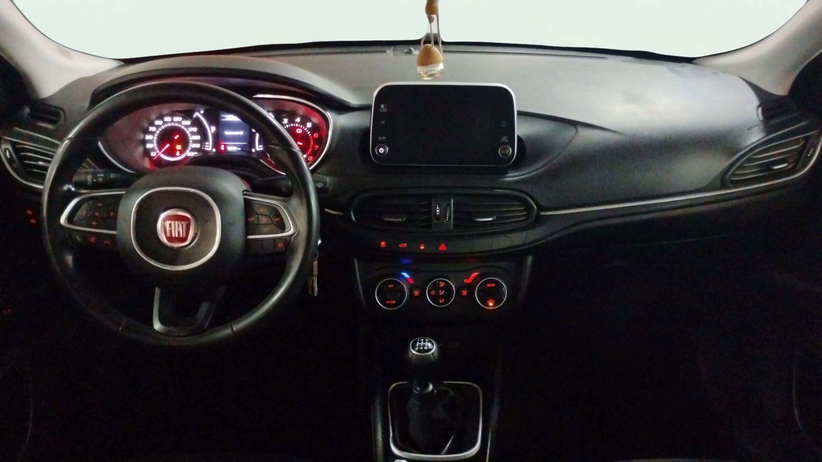 https://cdn-flexicar.caraffinity.it/public_appraisal_images_pro/images/stock/182057/37FVAc2F99__2_6_Interior_6269LBF_492348a781ed4809a1f4ef915609d2e3_Interior_6.jpg.jpg