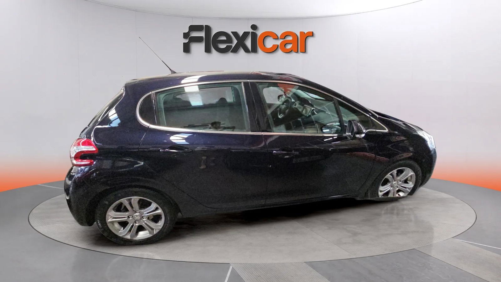 https://cdn-flexicar.caraffinity.it/public_appraisal_images_pro/images/stock/182443/RygUsCfJty__4420JCP_708017125df645de90f0018378bc75b9_Exterior_3.jpg.jpg
