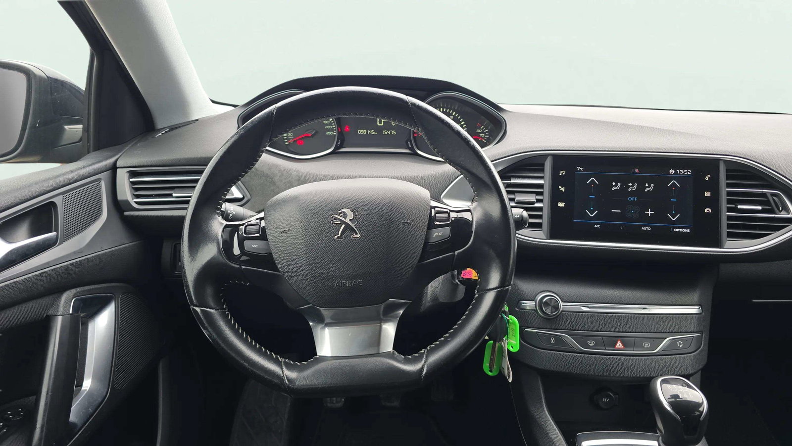 https://cdn-flexicar.caraffinity.it/public_appraisal_images_pro/images/stock/183151/1bbNSlFtG2__4333LJF_86d0cd962ed54d879e238cd4bd959eb4_Interior_8.jpg.jpg