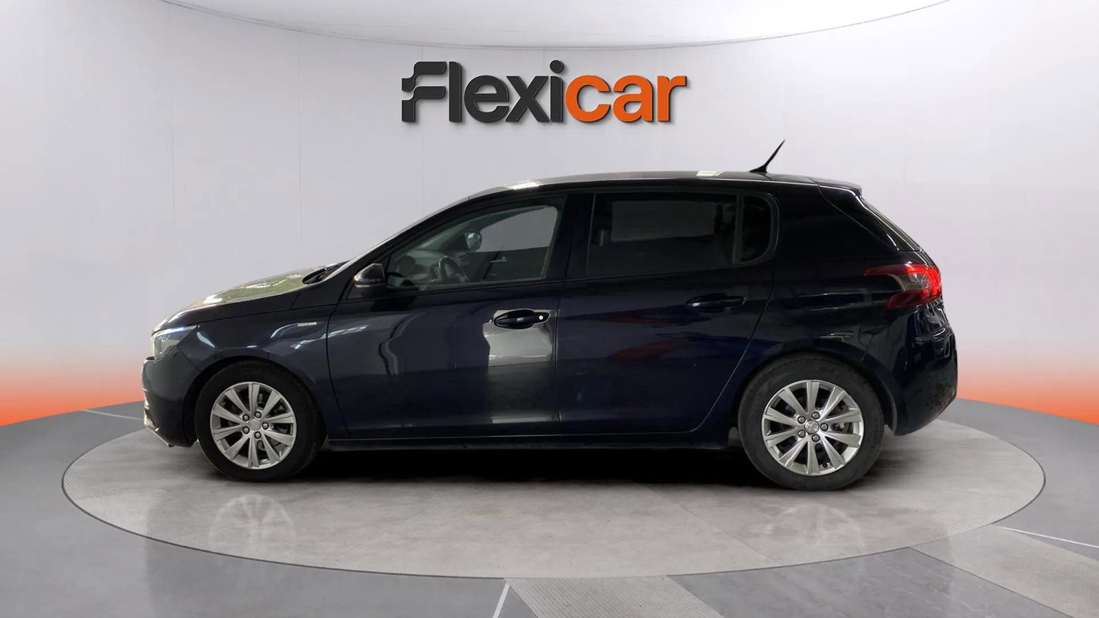 https://cdn-flexicar.caraffinity.it/public_appraisal_images_pro/images/stock/183173/9wevKMrgW9__4301LJF_d7639e63e3074992818fb4601c02292f_Exterior_2.jpeg.jpg