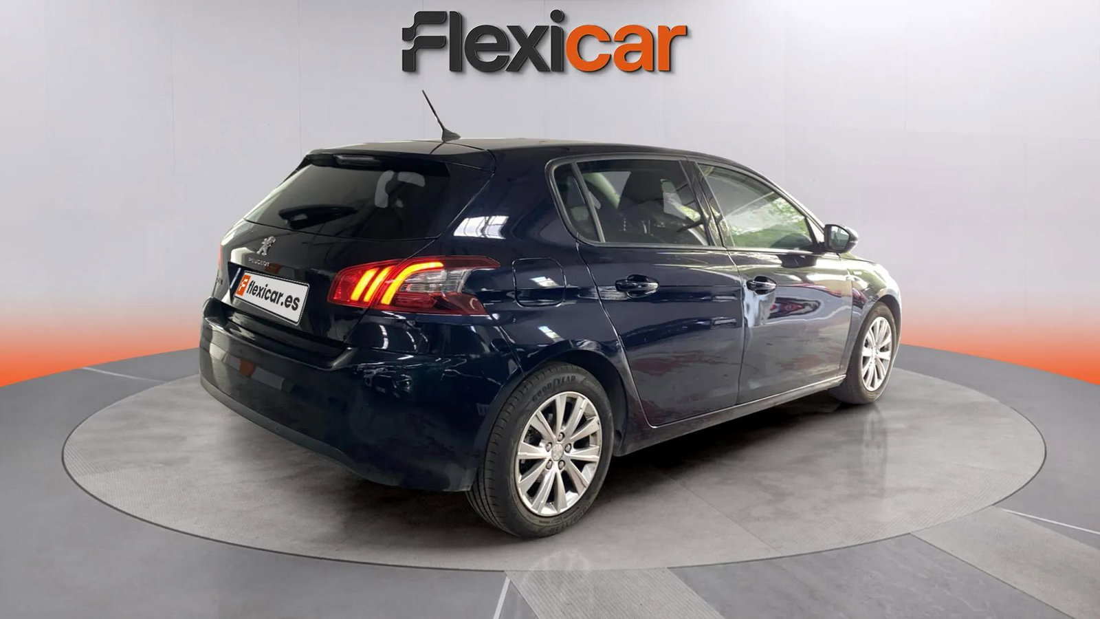 https://cdn-flexicar.caraffinity.it/public_appraisal_images_pro/images/stock/183173/WNFVx1pTge__4301LJF_d7639e63e3074992818fb4601c02292f_Exterior_5.jpeg.jpg