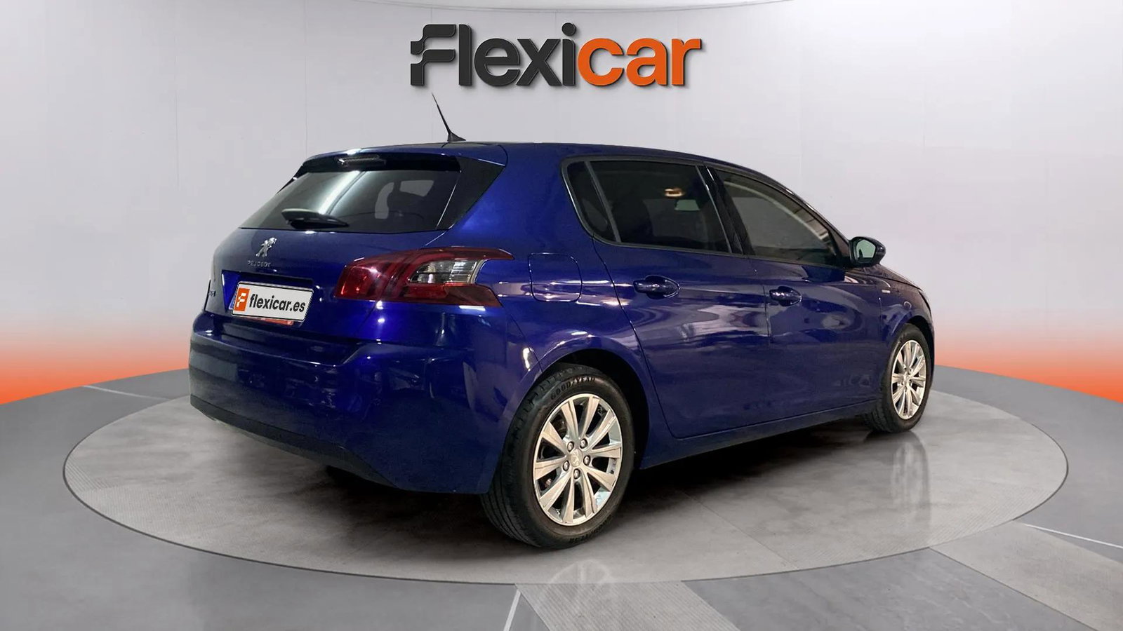 https://cdn-flexicar.caraffinity.it/public_appraisal_images_pro/images/stock/183194/WpzgbJKaB5__3823LJF_e5516ea9b832476c9c7c9bf9285eb82e_Exterior_5.jpeg.jpg