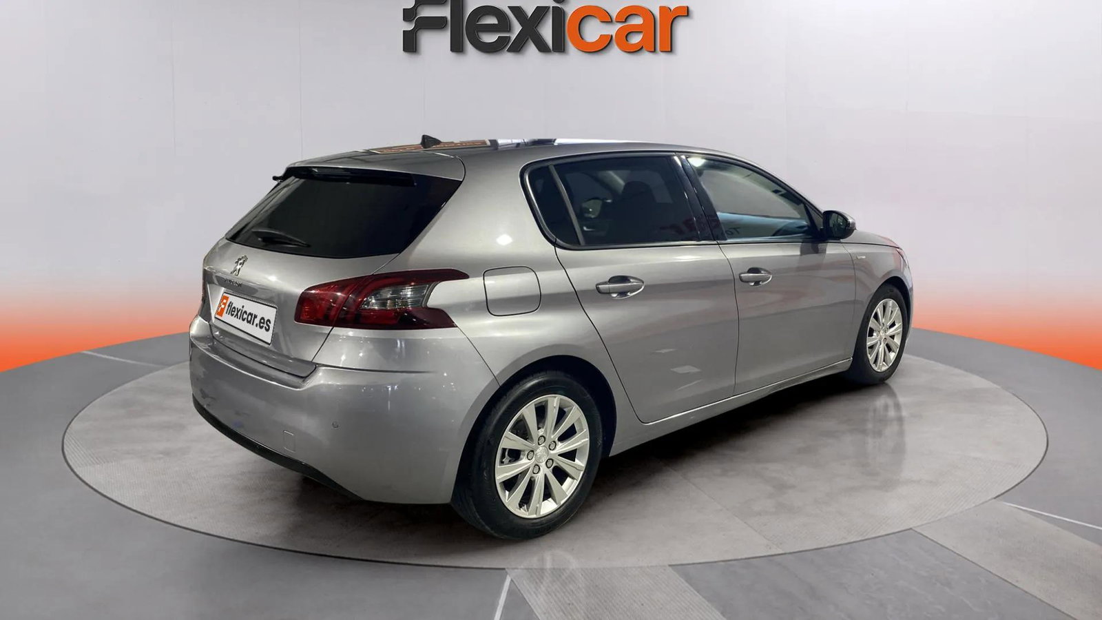 https://cdn-flexicar.caraffinity.it/public_appraisal_images_pro/images/stock/183208/0jyAd6IRte__0875LJC_632c1e2600a84f02a8471d080f64df4d_Exterior_5.jpeg.jpg