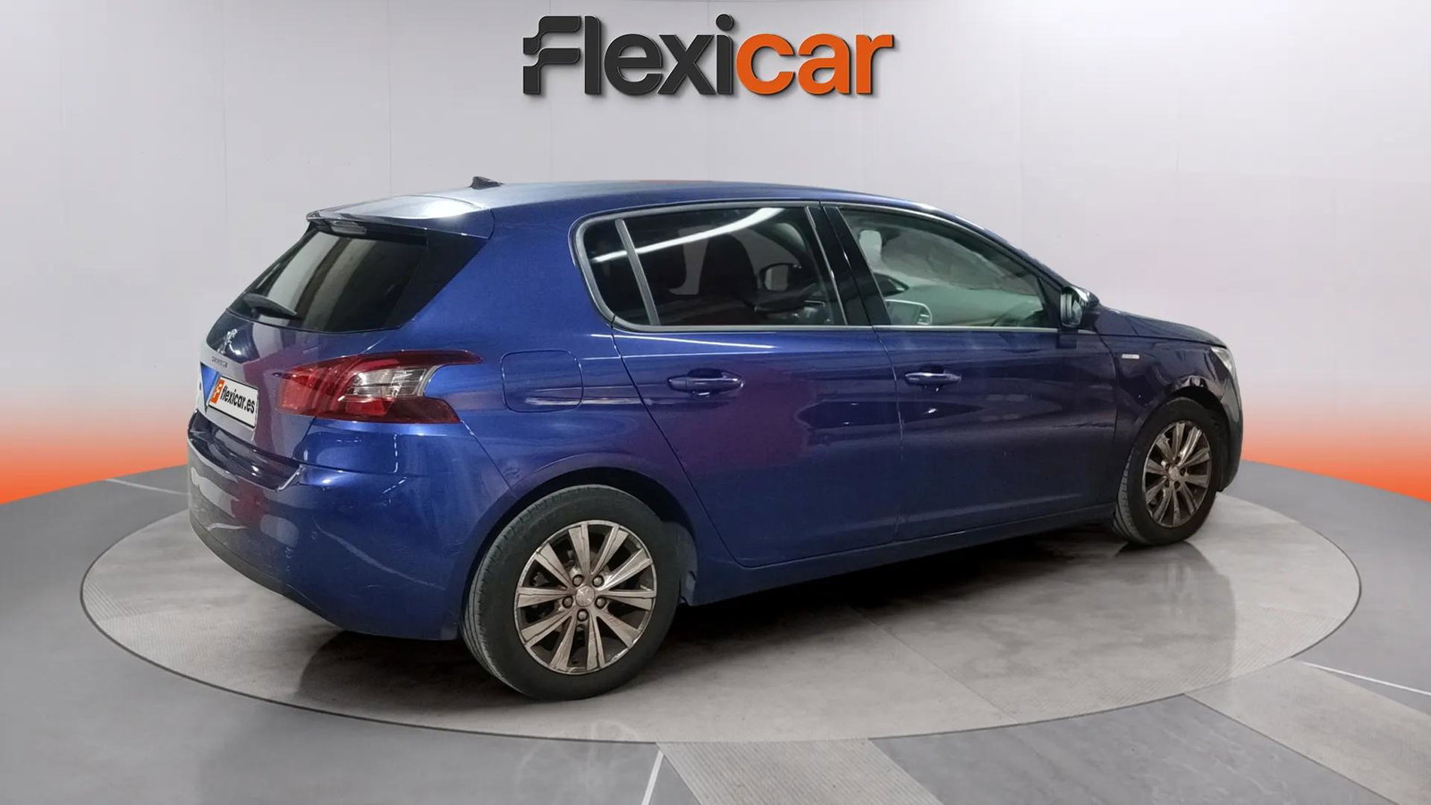 https://cdn-flexicar.caraffinity.it/public_appraisal_images_pro/images/stock/183256/GXGoMOjCxO__3844LJF_d071254093934c21a6949ca82d7f555f_Exterior_5.jpg.jpg