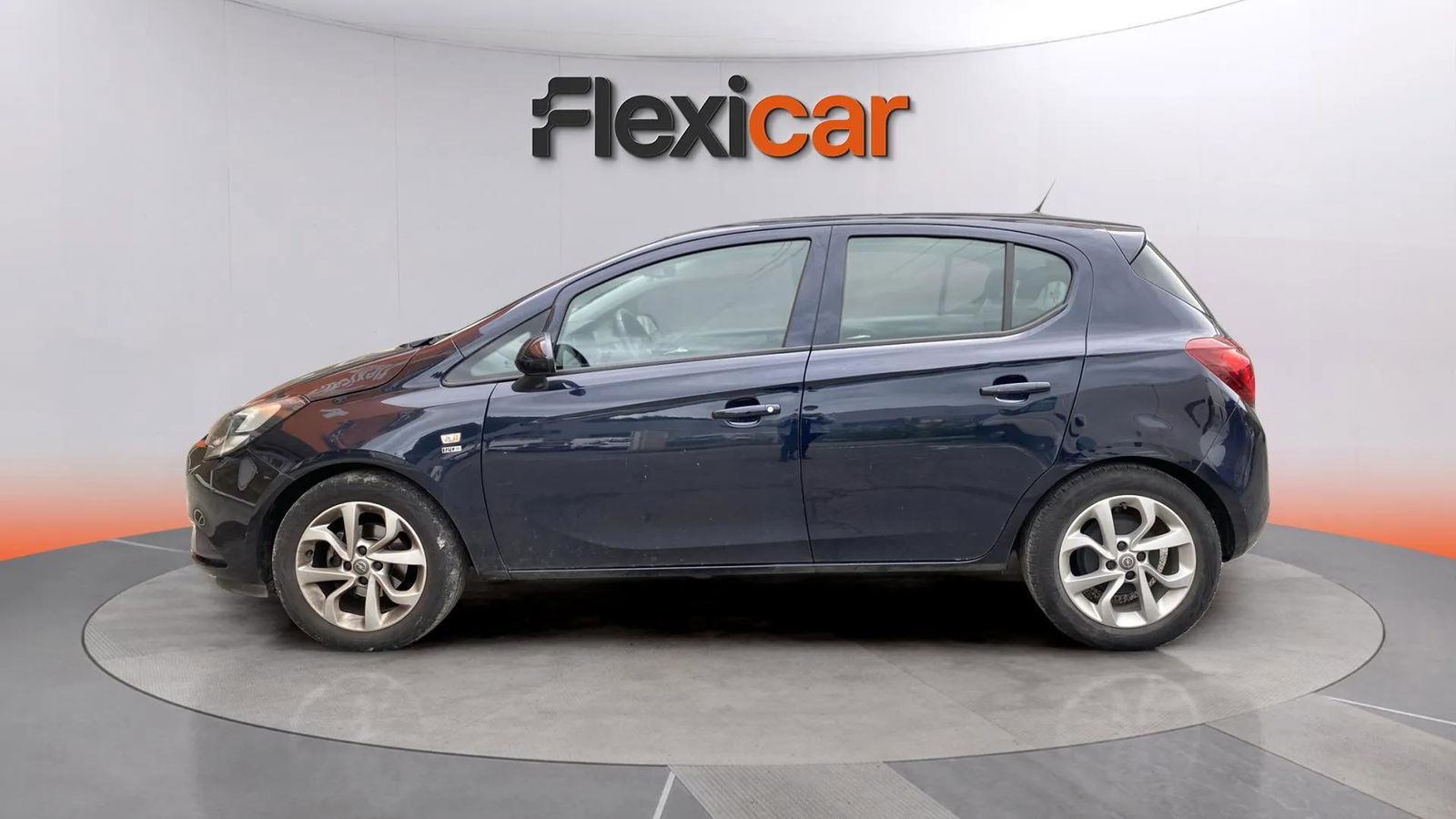 https://cdn-flexicar.caraffinity.it/public_appraisal_images_pro/images/stock/183280/zV8LUx14iu__5112KYF_3bdba28704184955b37cf78d98e69f24_Exterior_2.jpeg.jpg