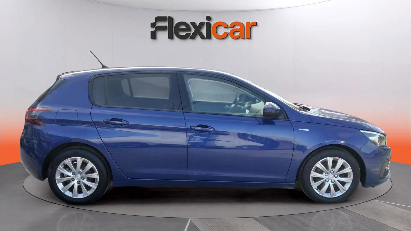 https://cdn-flexicar.caraffinity.it/public_appraisal_images_pro/images/stock/183314/bUKf4of5L2__IMG-20250925-WA0013.jpg