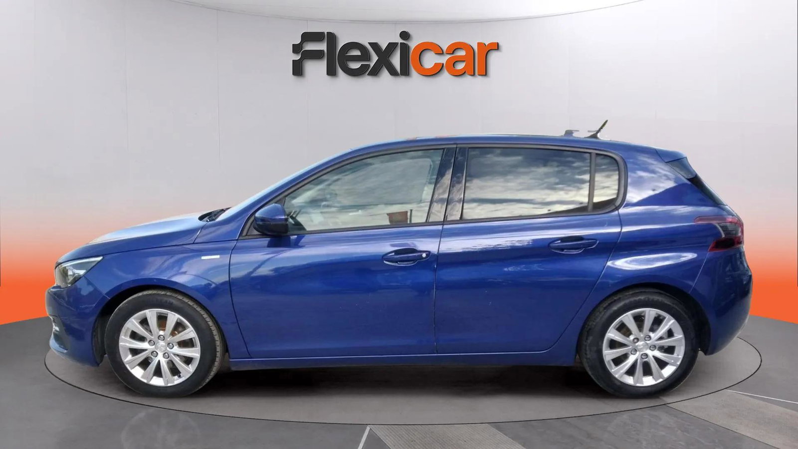 https://cdn-flexicar.caraffinity.it/public_appraisal_images_pro/images/stock/183314/nV8zeKy6dz__IMG-20250925-WA0018.jpg