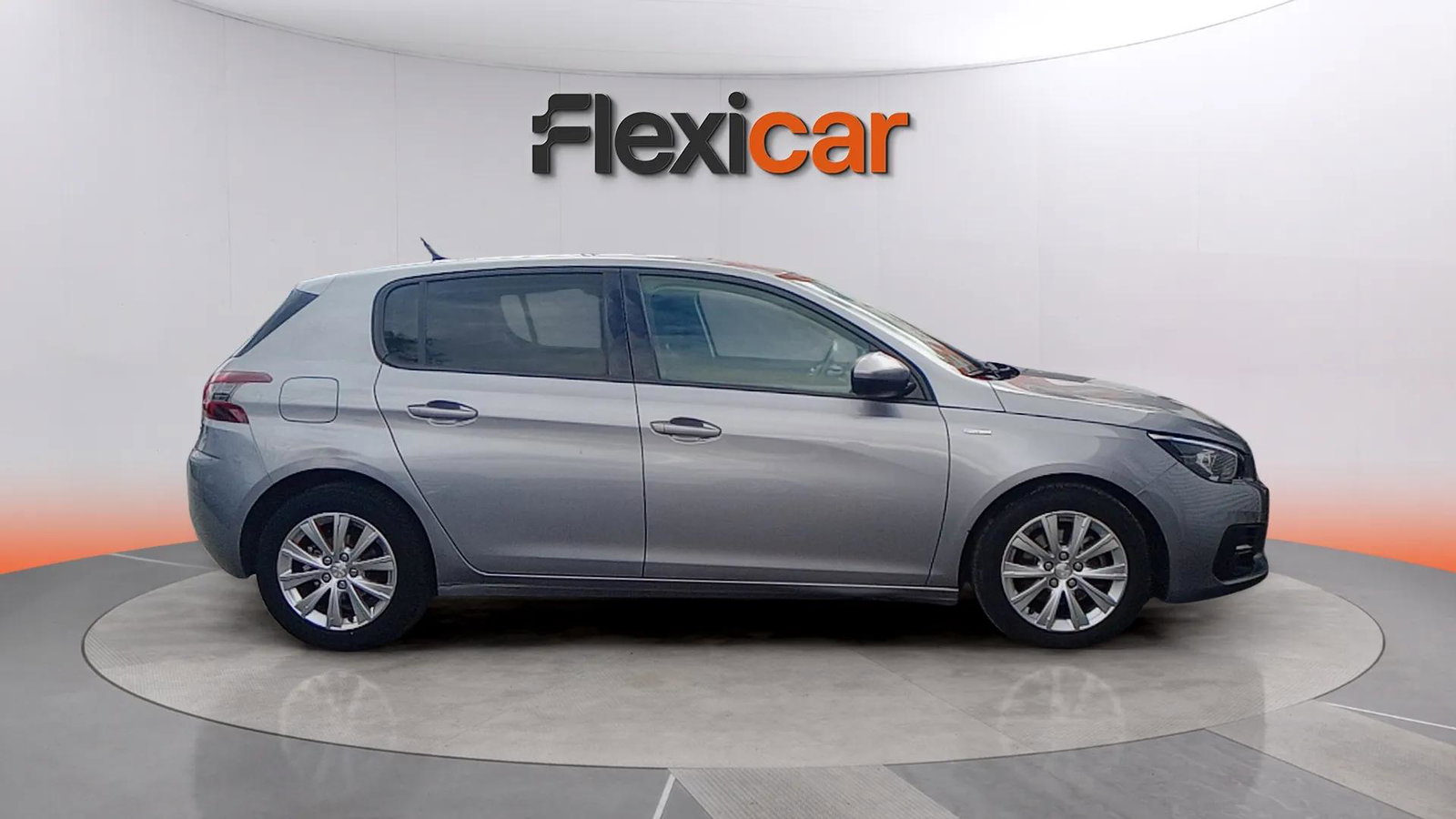 https://cdn-flexicar.caraffinity.it/public_appraisal_images_pro/images/stock/183315/iEoo6yv7vP__0150LJG_9a66ea2bf0824a0697e273b6c56b519a_Exterior_3.jpg.jpg