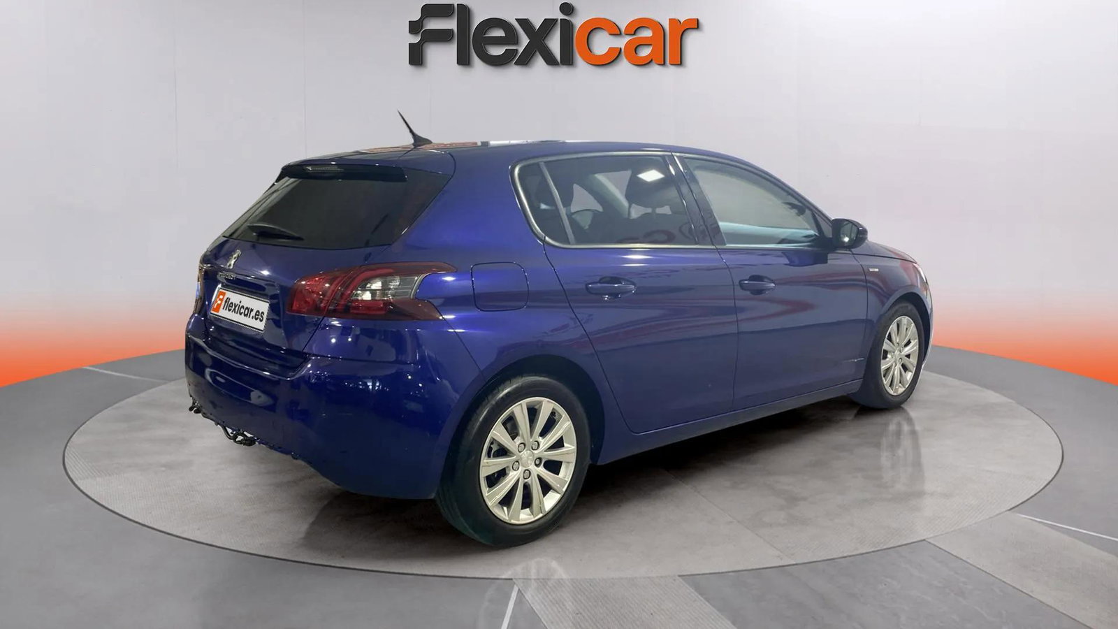 https://cdn-flexicar.caraffinity.it/public_appraisal_images_pro/images/stock/183339/dTFaYnxaLr__3869LJF_299cb8c1116142ca88d988771be6ee21_Exterior_5.jpeg.jpg