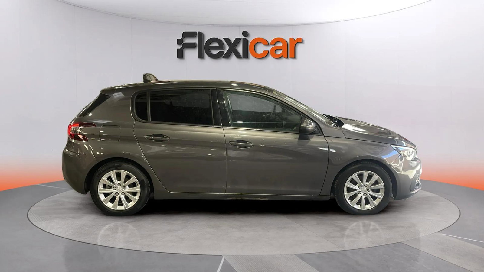 https://cdn-flexicar.caraffinity.it/public_appraisal_images_pro/images/stock/183442/XZ13PuBSR4__2645Ljf_a41e087615f54c5eabb356e0b94e9d60_Exterior_3.jpeg.jpg