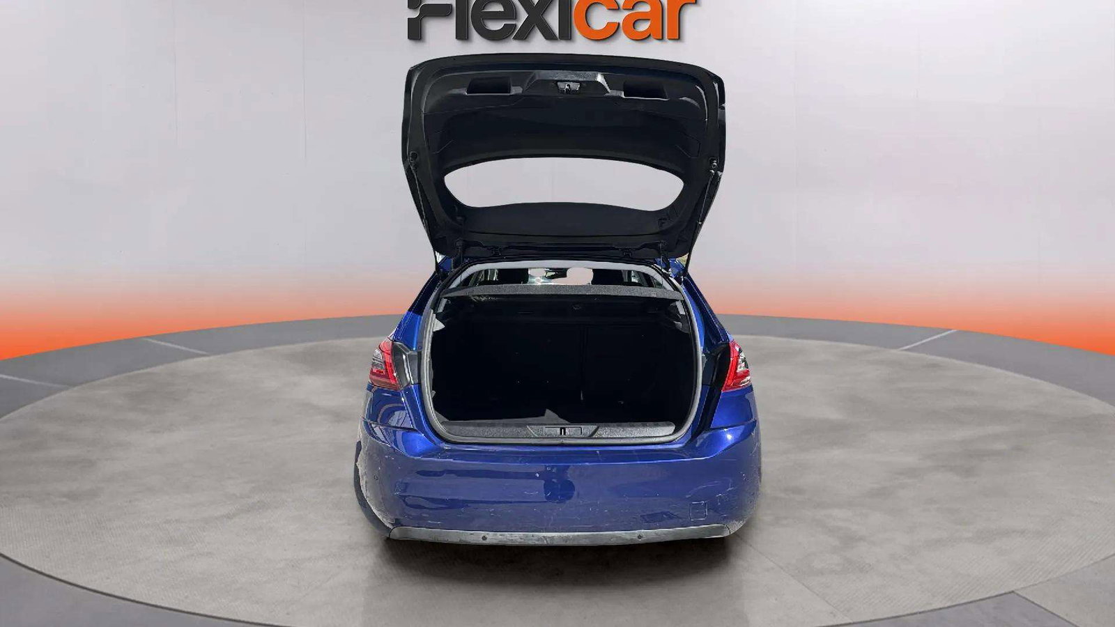 https://cdn-flexicar.caraffinity.it/public_appraisal_images_pro/images/stock/183504/DtsUsgyQtP__3849LJF_c5c353fd626d427a9afda28a0228cd7c_Interior_16.jpeg.jpg