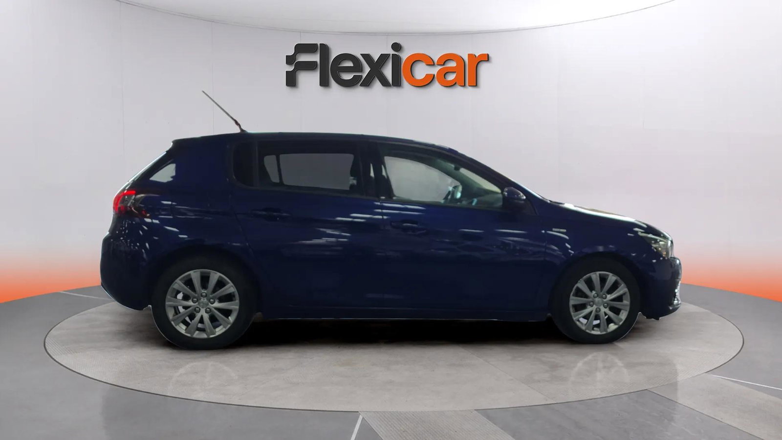 https://cdn-flexicar.caraffinity.it/public_appraisal_images_pro/images/stock/183576/mFZBafT8pr__3820LJF_8f991affde594dde86a83a069b4a4d0c_Exterior_6.jpg.jpg