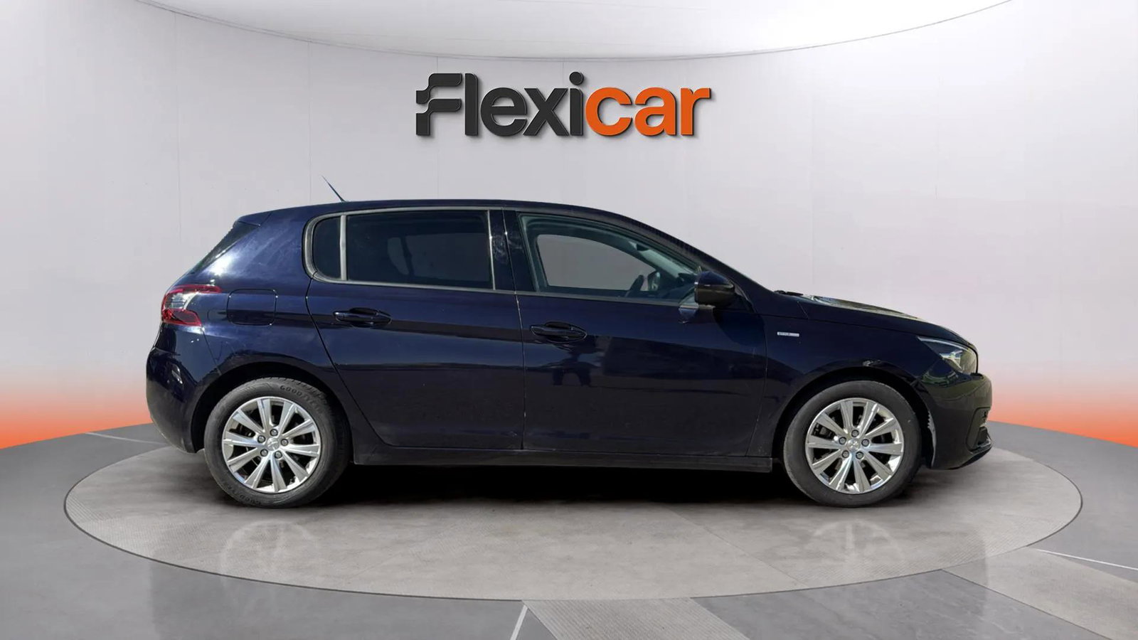 https://cdn-flexicar.caraffinity.it/public_appraisal_images_pro/images/stock/183578/iEJABCcFf9__4338LJF_a59d1d1c7a934cdfa50ba62633205e16_Exterior_6.jpeg.jpg