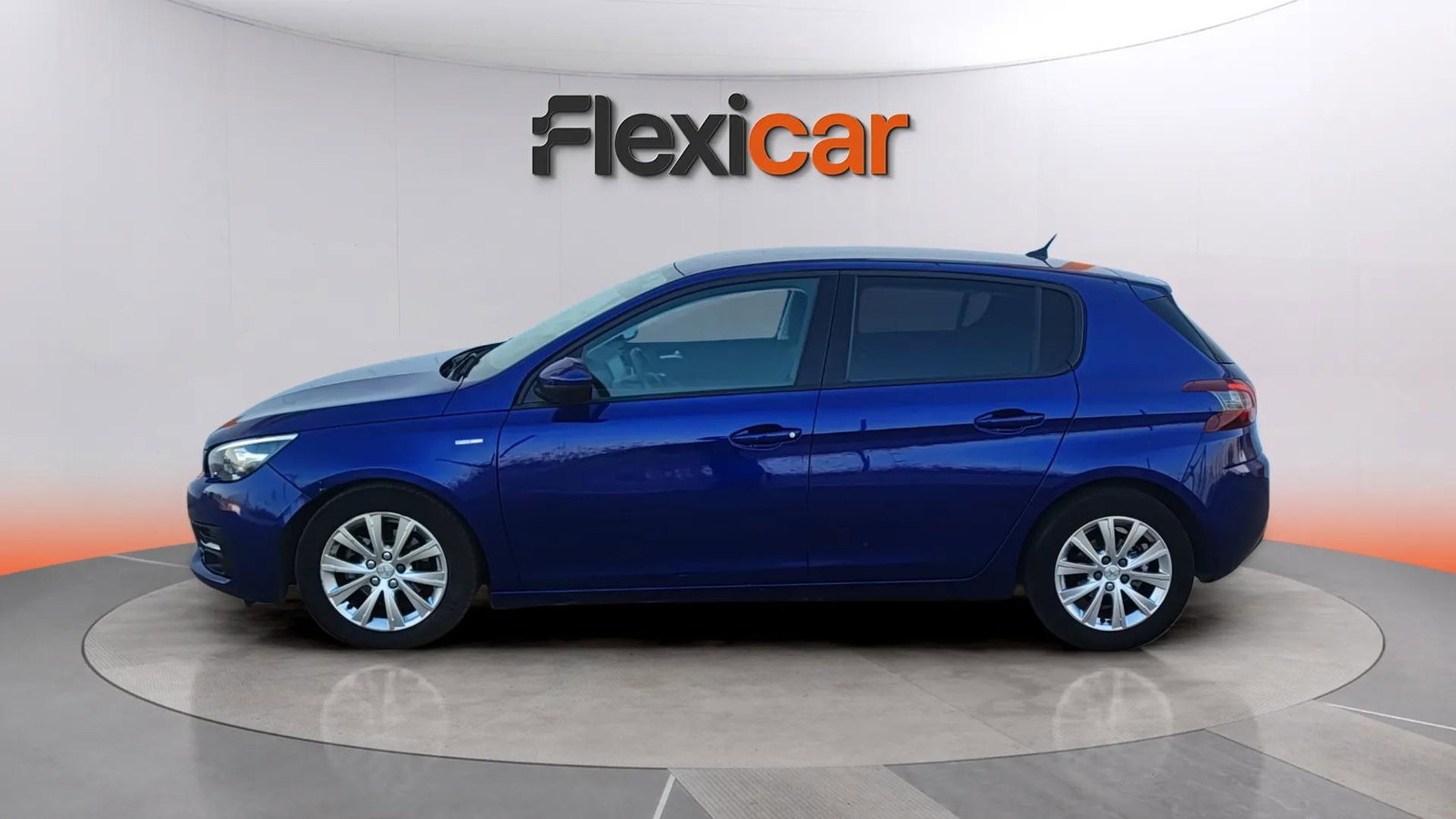 https://cdn-flexicar.caraffinity.it/public_appraisal_images_pro/images/stock/183599/ljhx9GDB5N__3852LJF_1b6f1b7808bd4c5abbc4a2bcd55f2d06_Exterior_2.jpg.jpg