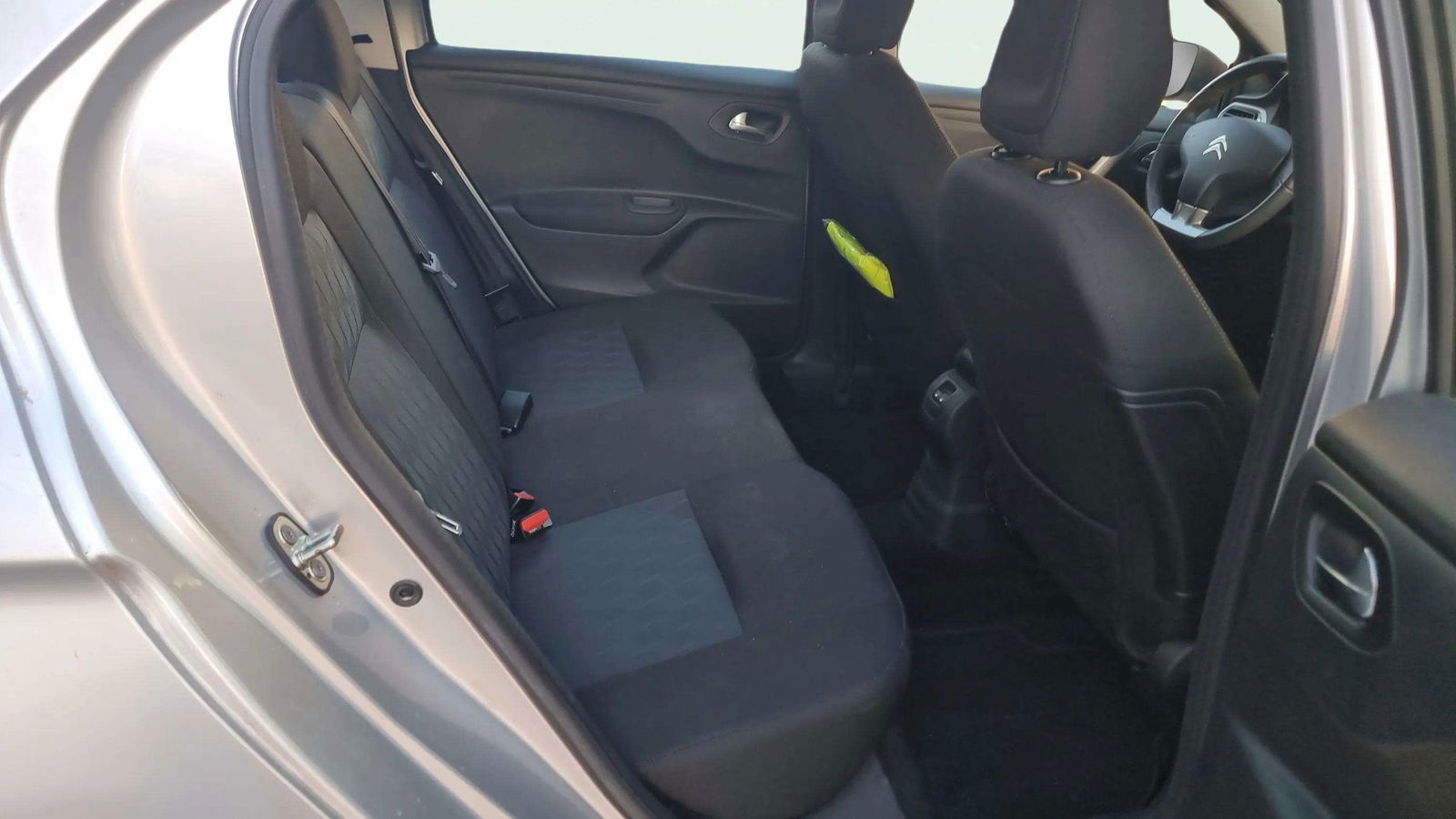 https://cdn-flexicar.caraffinity.it/public_appraisal_images_pro/images/stock/183651/xlcOK9DA6K__12.jpg