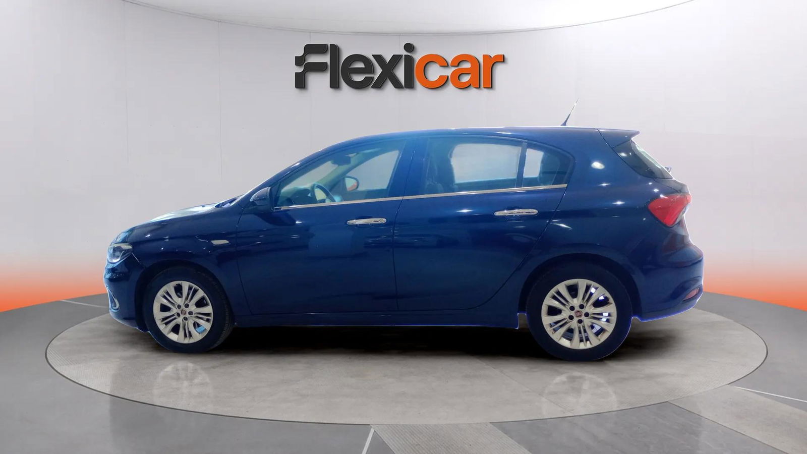 https://cdn-flexicar.caraffinity.it/public_appraisal_images_pro/images/stock/183719/B9weuKts6e__7173KHW_d159fb472f844899bb765538a9fdc8a2_Exterior_5.jpg.jpg