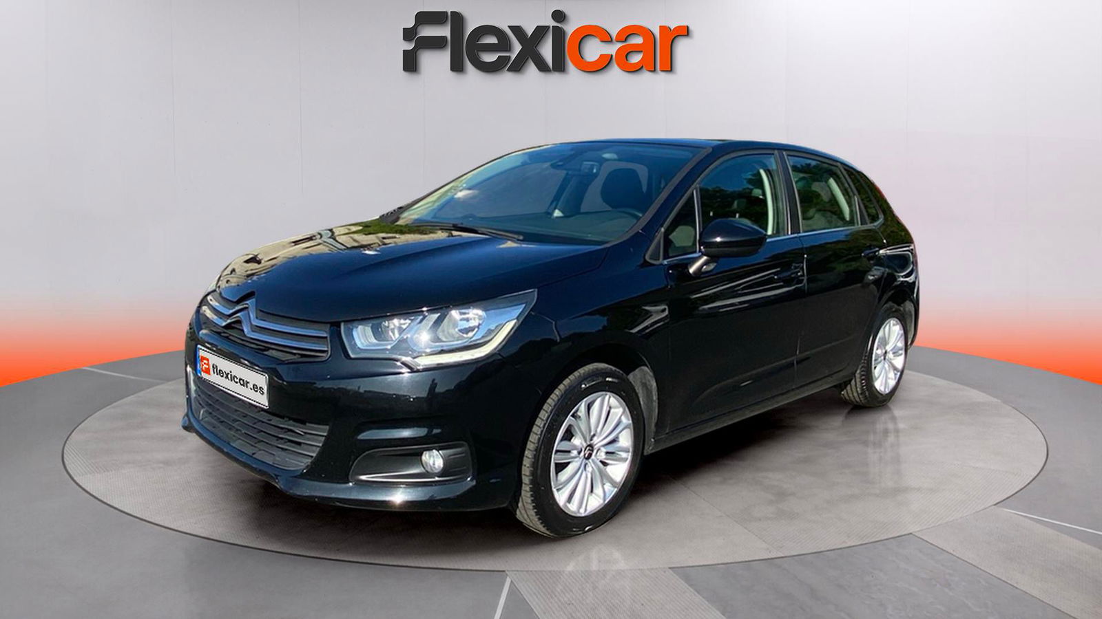 https://cdn-flexicar.caraffinity.it/public_appraisal_images_pro/images/stock/183780/LijP4O5WGt__IMG-20250916-WA0058.jpg