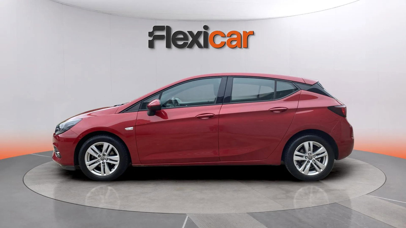 https://cdn-flexicar.caraffinity.it/public_appraisal_images_pro/images/stock/184698/UxNXZZqPU0__2941LHV_37648e0aef41459f8151d9900ea81189_Exterior_5.jpeg.jpg