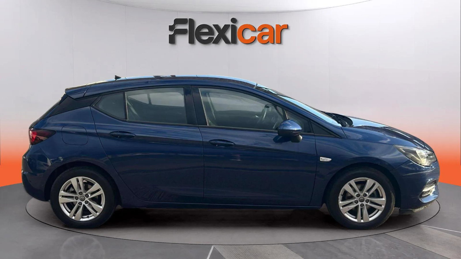 https://cdn-flexicar.caraffinity.it/public_appraisal_images_pro/images/stock/185156/PRIa73D1lg__IMG-20250926-WA0015.jpg