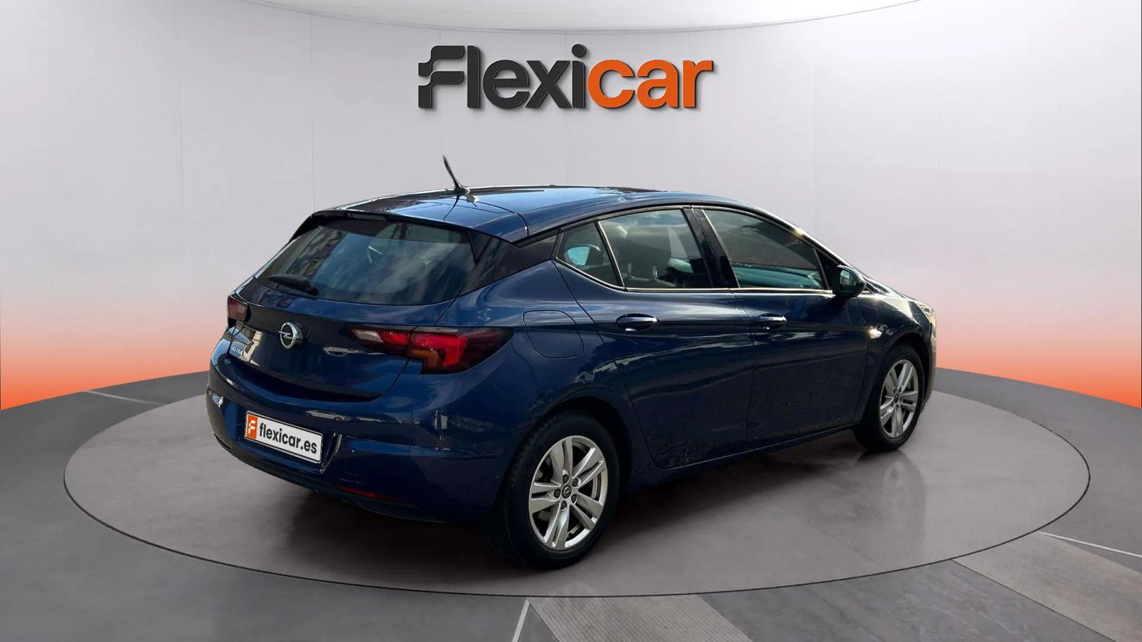 https://cdn-flexicar.caraffinity.it/public_appraisal_images_pro/images/stock/185156/Y3JRjOJrGA__IMG-20250926-WA0014.jpg