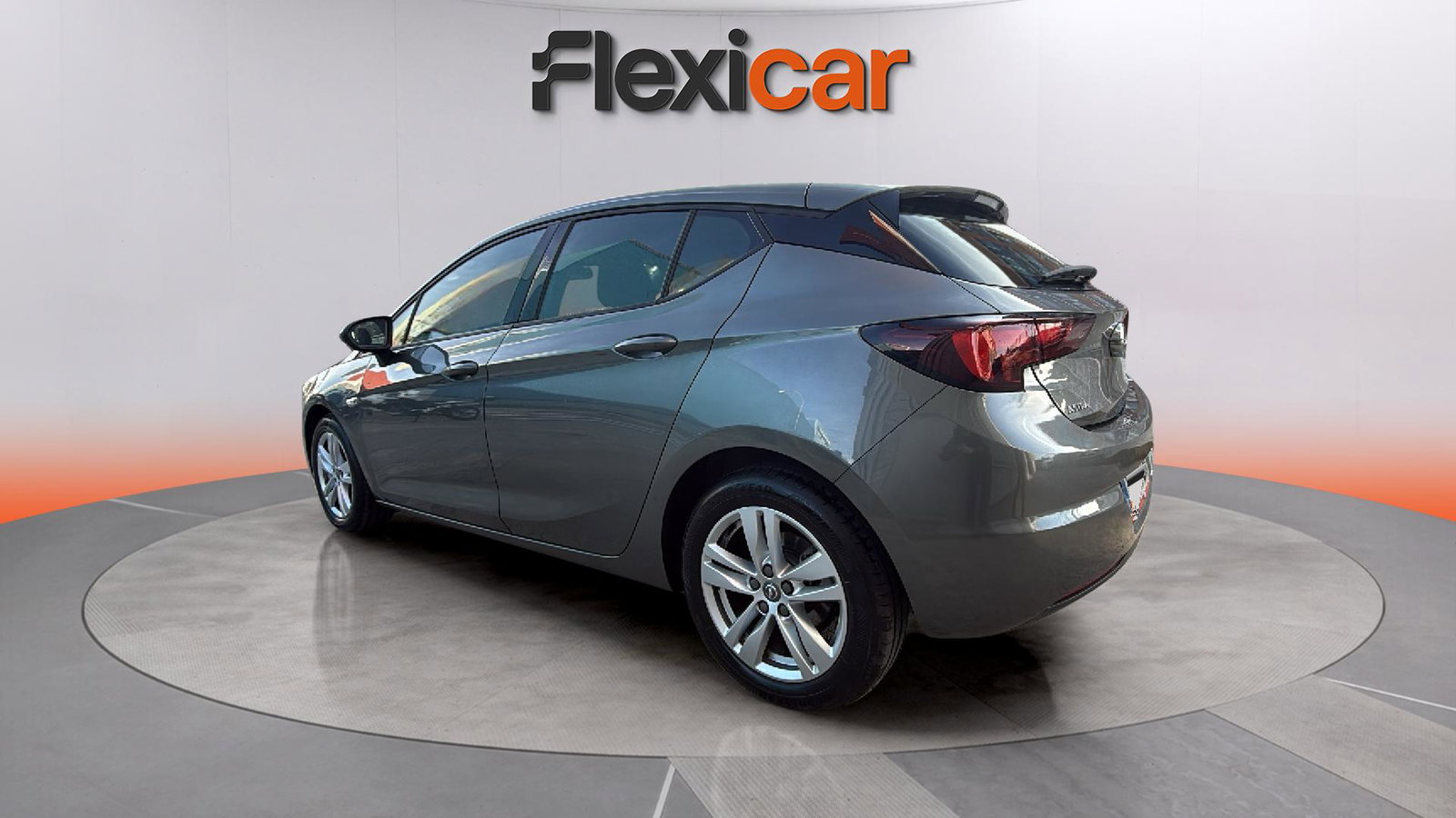 https://cdn-flexicar.caraffinity.it/public_appraisal_images_pro/images/stock/185171/tGp6dLYbLy__img-d1e518ab-4b32-4d66-b6da-023b65942841.jpeg
