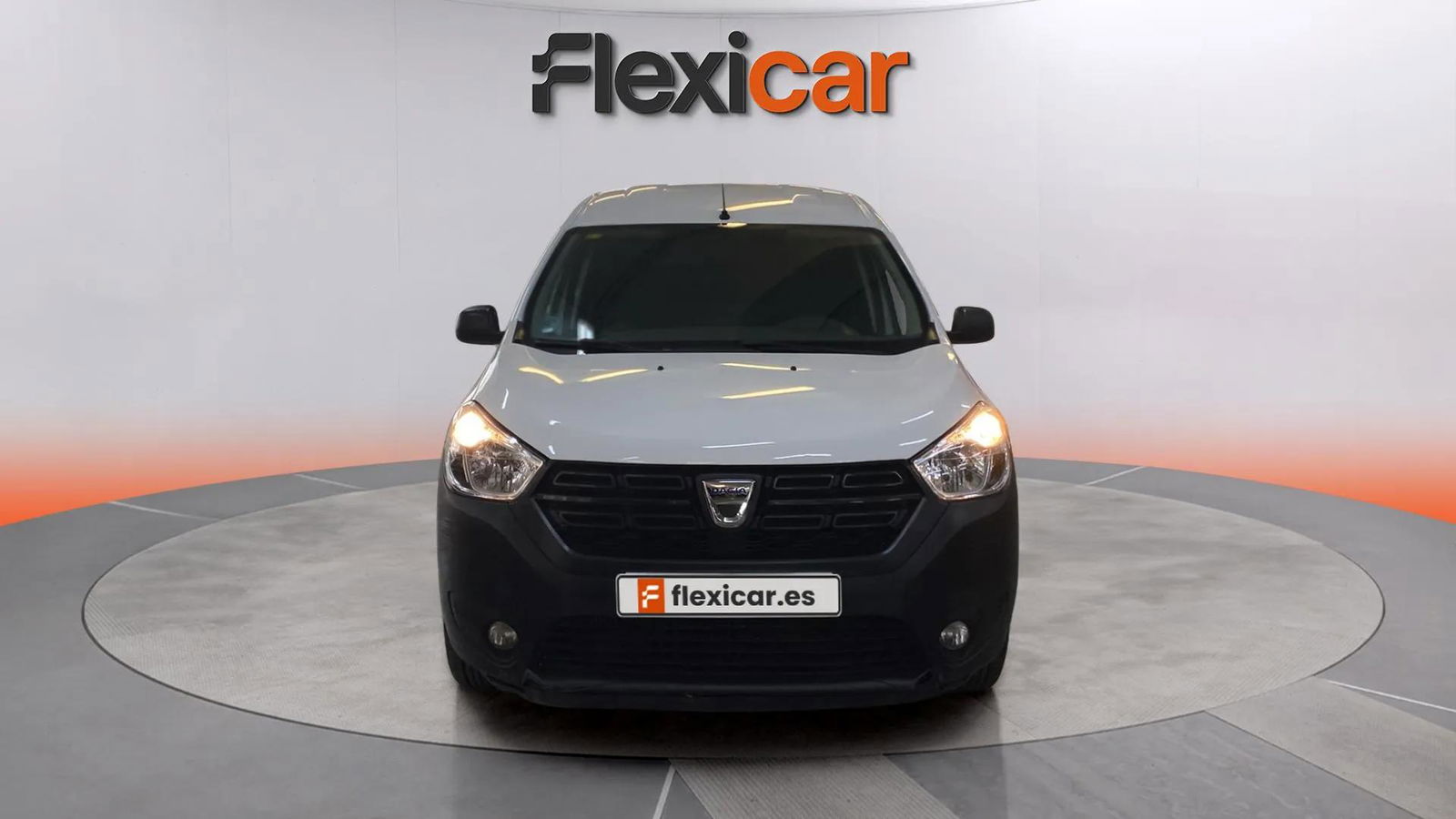 https://cdn-flexicar.caraffinity.it/public_appraisal_images_pro/images/stock/189195/GDpL95HCxk__7328LBP_984ef3eff2404c948b2c496ae942d7ea_Exterior_8.jpeg.jpg