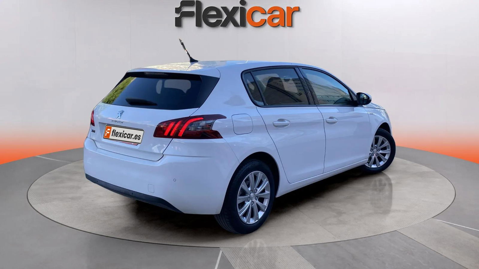 https://cdn-flexicar.caraffinity.it/public_appraisal_images_pro/images/stock/189295/kS1eHR4LNF__8054KSV_da263712e404452ea2b7355aba8ff68a_Exterior_5.jpeg.jpg
