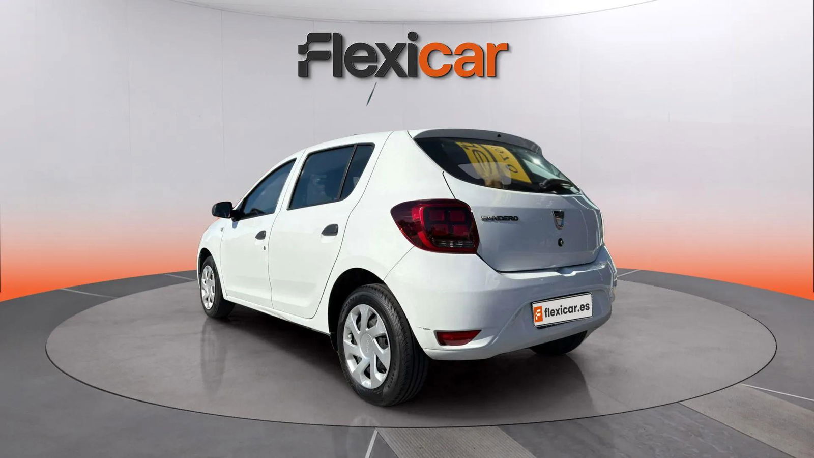 https://cdn-flexicar.caraffinity.it/public_appraisal_images_pro/images/stock/189473/YGcfQCZPhk__IMG-20250924-WA0102.jpg