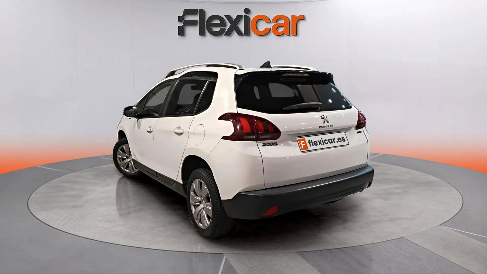 https://cdn-flexicar.caraffinity.it/public_appraisal_images_pro/images/stock/189657/j8bamPJ8q0__5.jpg