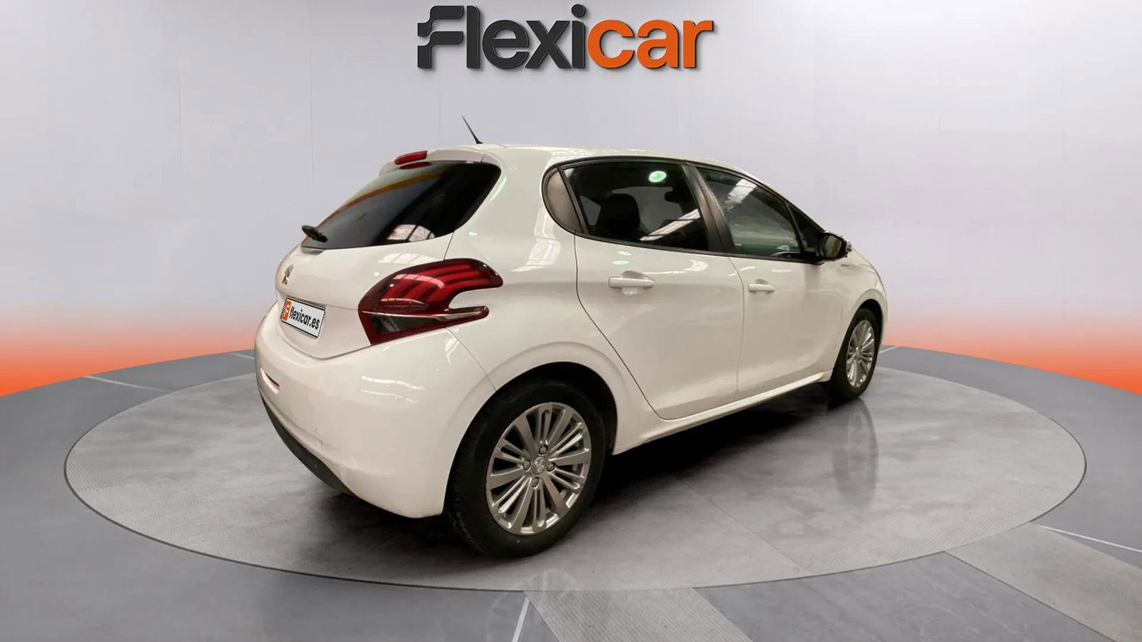 https://cdn-flexicar.caraffinity.it/public_appraisal_images_pro/images/stock/191160/bcw5PC1hUr__8460KKP_09a9623bd1be4b5198e3a9ef8b578529_Exterior_5.jpeg.jpg