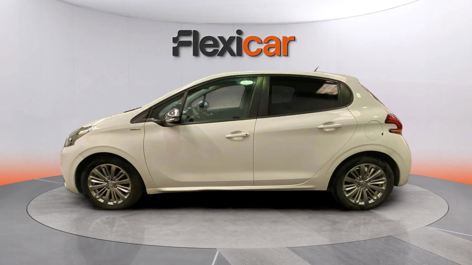 https://cdn-flexicar.caraffinity.it/public_appraisal_images_pro/images/stock/191160/eMD4yy9hfv__8460KKP_09a9623bd1be4b5198e3a9ef8b578529_Exterior_2.jpeg.jpg