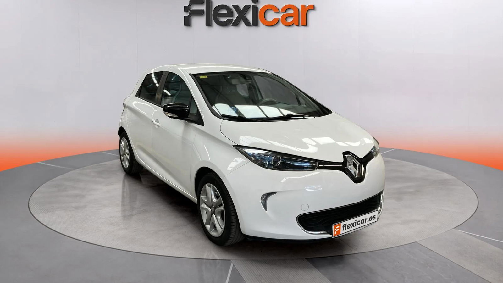 https://cdn-flexicar.caraffinity.it/public_appraisal_images_pro/images/stock/191997/xKuwpYQxLV__1_2_Exterior_4388LCJ_bbcb3aa5e16f48c09fb5b8cb11057d2b_Exterior_2.jpeg.jpg?format=jpeg